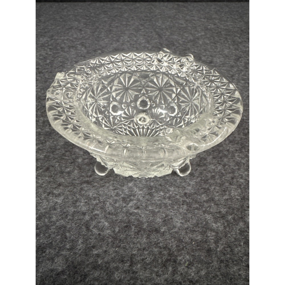 Vintage Fenton Button Daisy Fancy Designer Glass Tri-Foot Kettle Ashtray